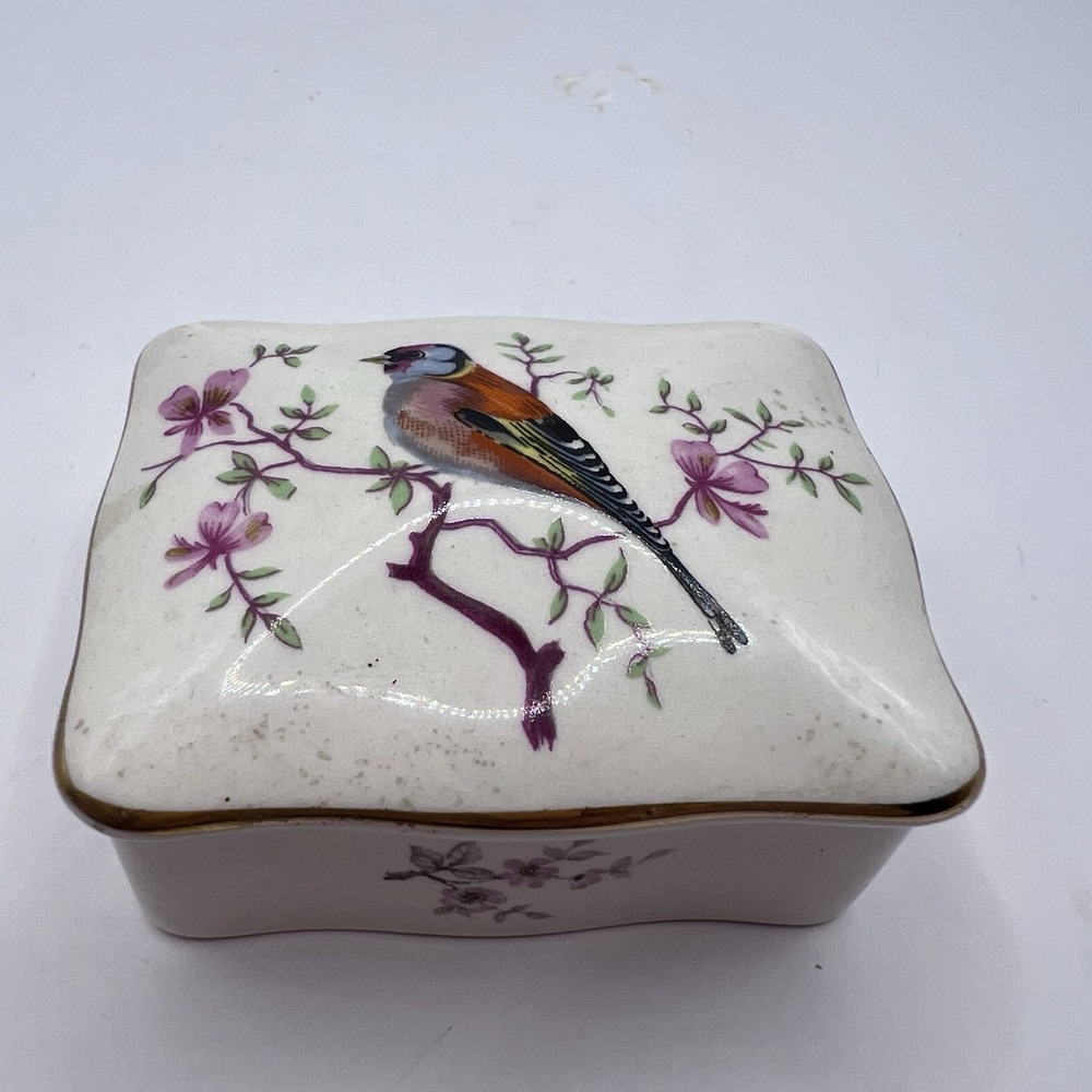 Vtg Bird Trinket Box PALISSY Royal Worcester Company England Hand Painted 3"